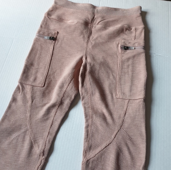 Free People Movement Ziggy Contemporary Leggings in Camo Dust Heather Pink  XS - Picture 5 of 13